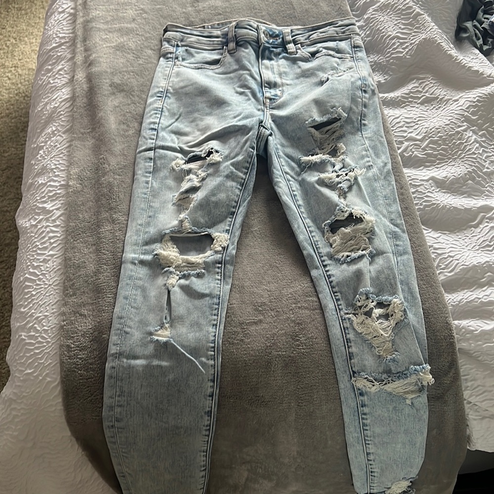American Eagle High Rise Jeans